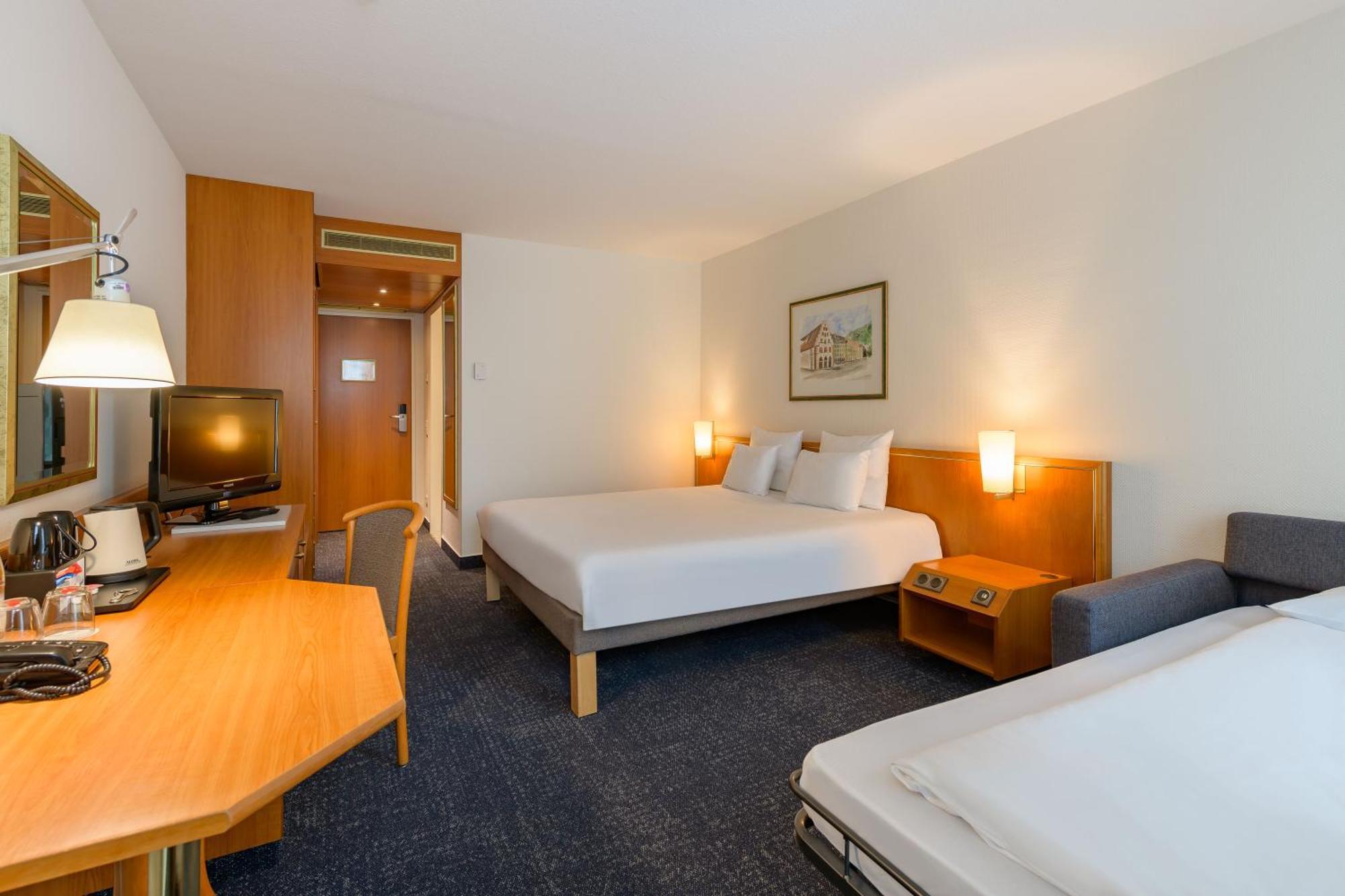 Novotel Freiburg Am Konzerthaus Екстериор снимка