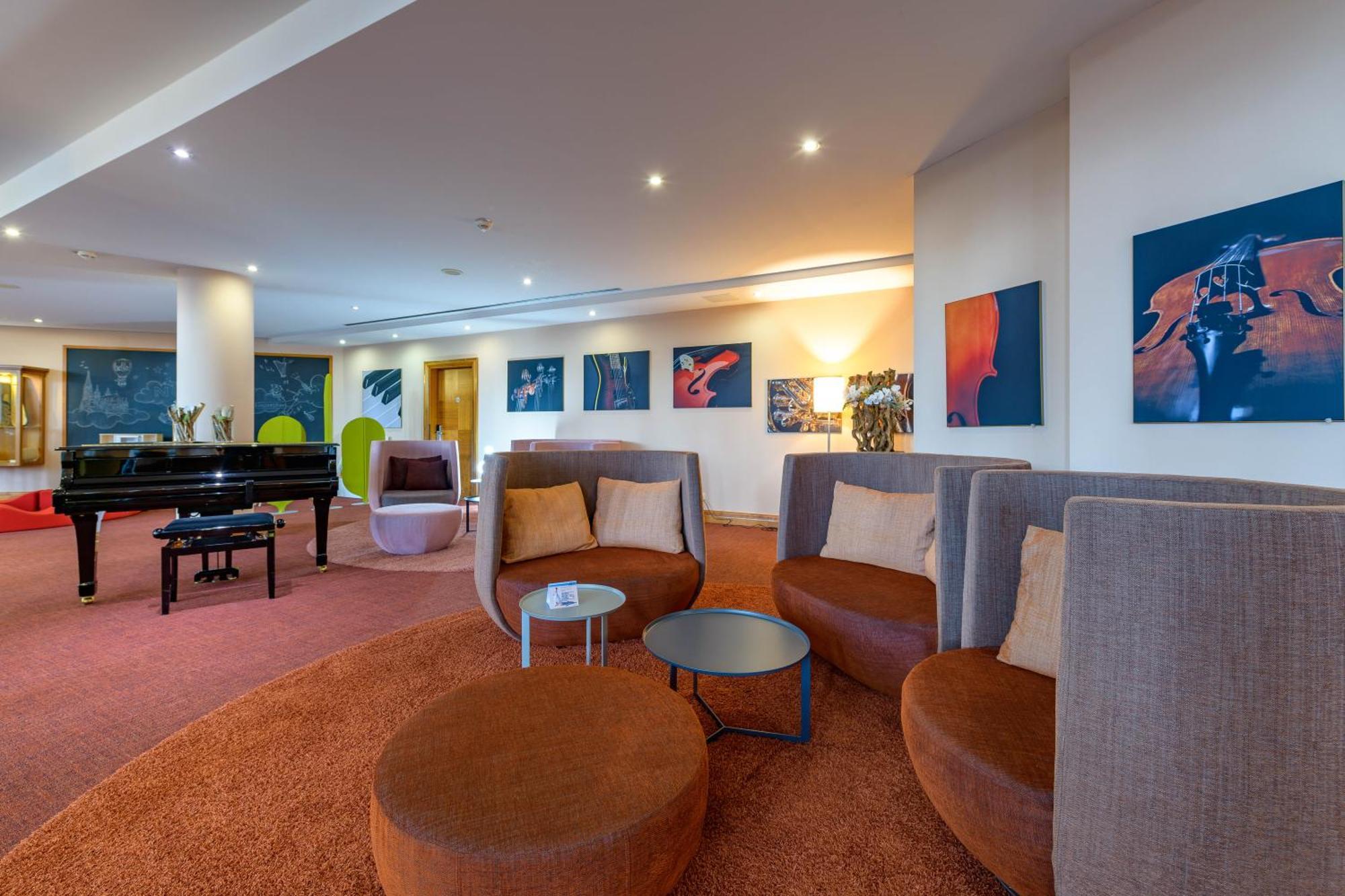 Novotel Freiburg Am Konzerthaus Екстериор снимка