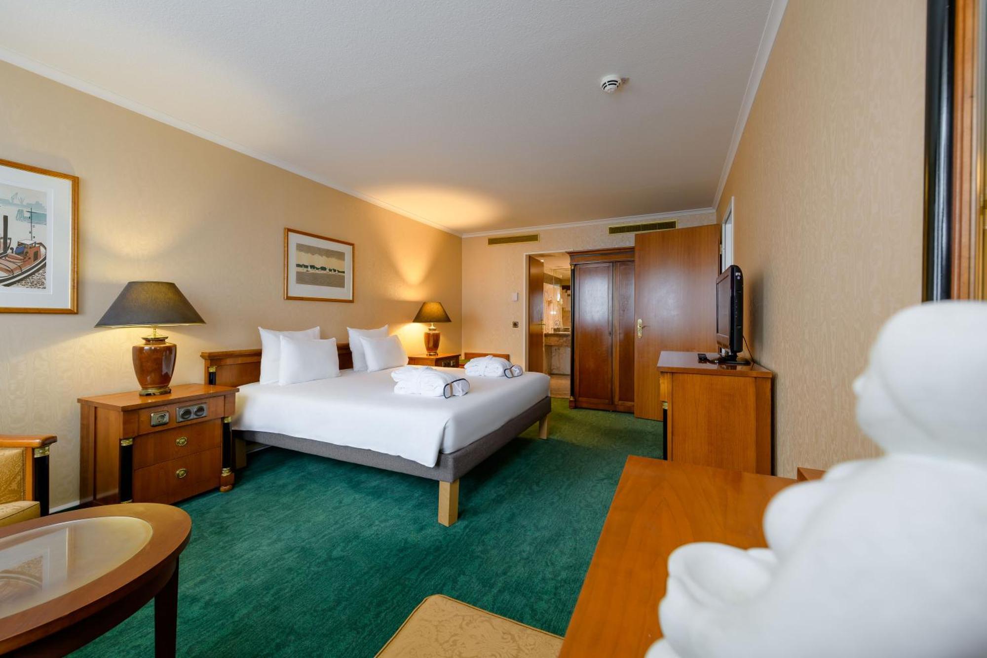 Novotel Freiburg Am Konzerthaus Екстериор снимка