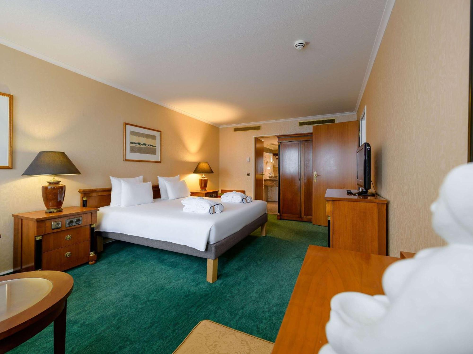 Novotel Freiburg Am Konzerthaus Екстериор снимка