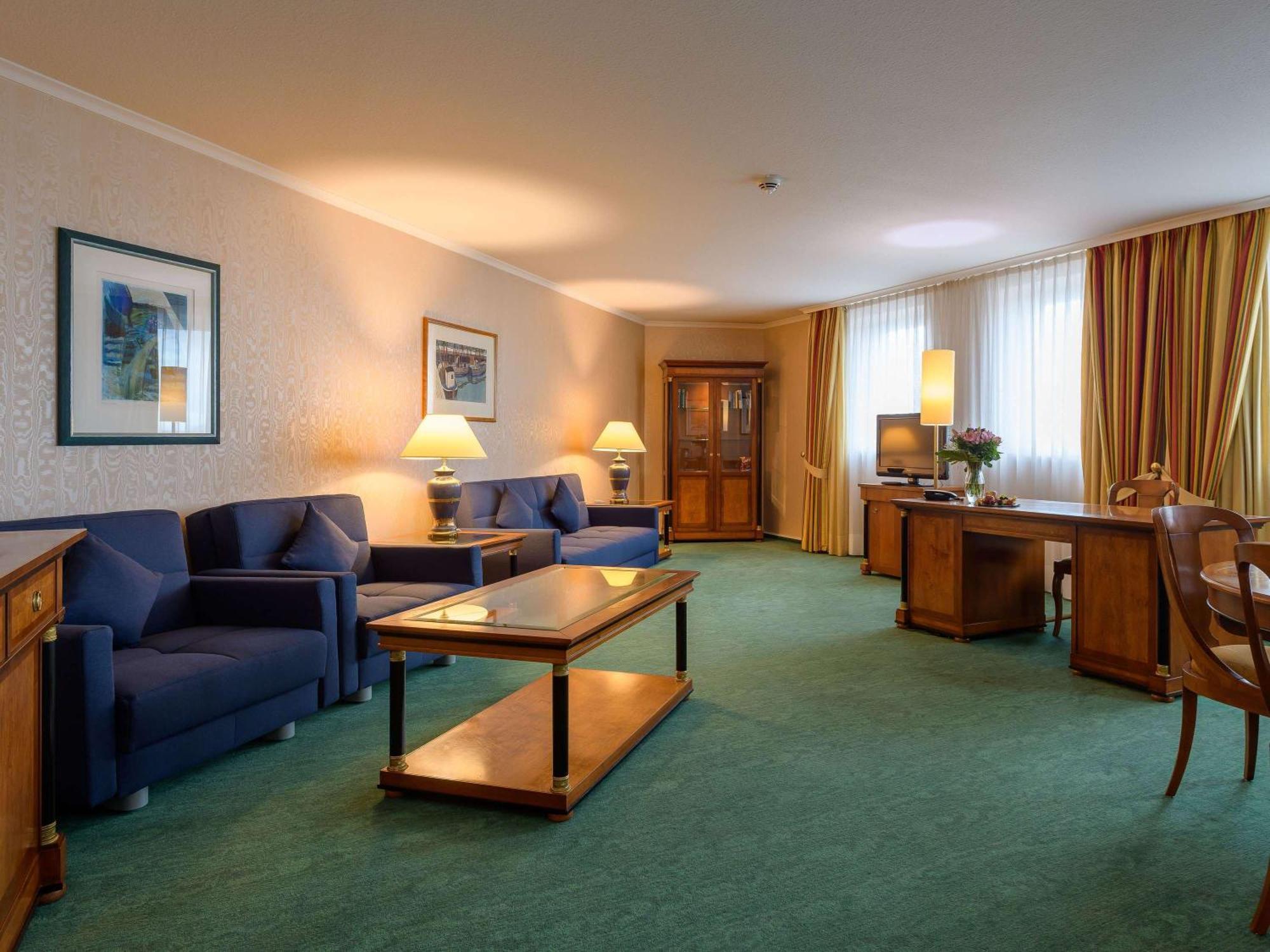 Novotel Freiburg Am Konzerthaus Екстериор снимка