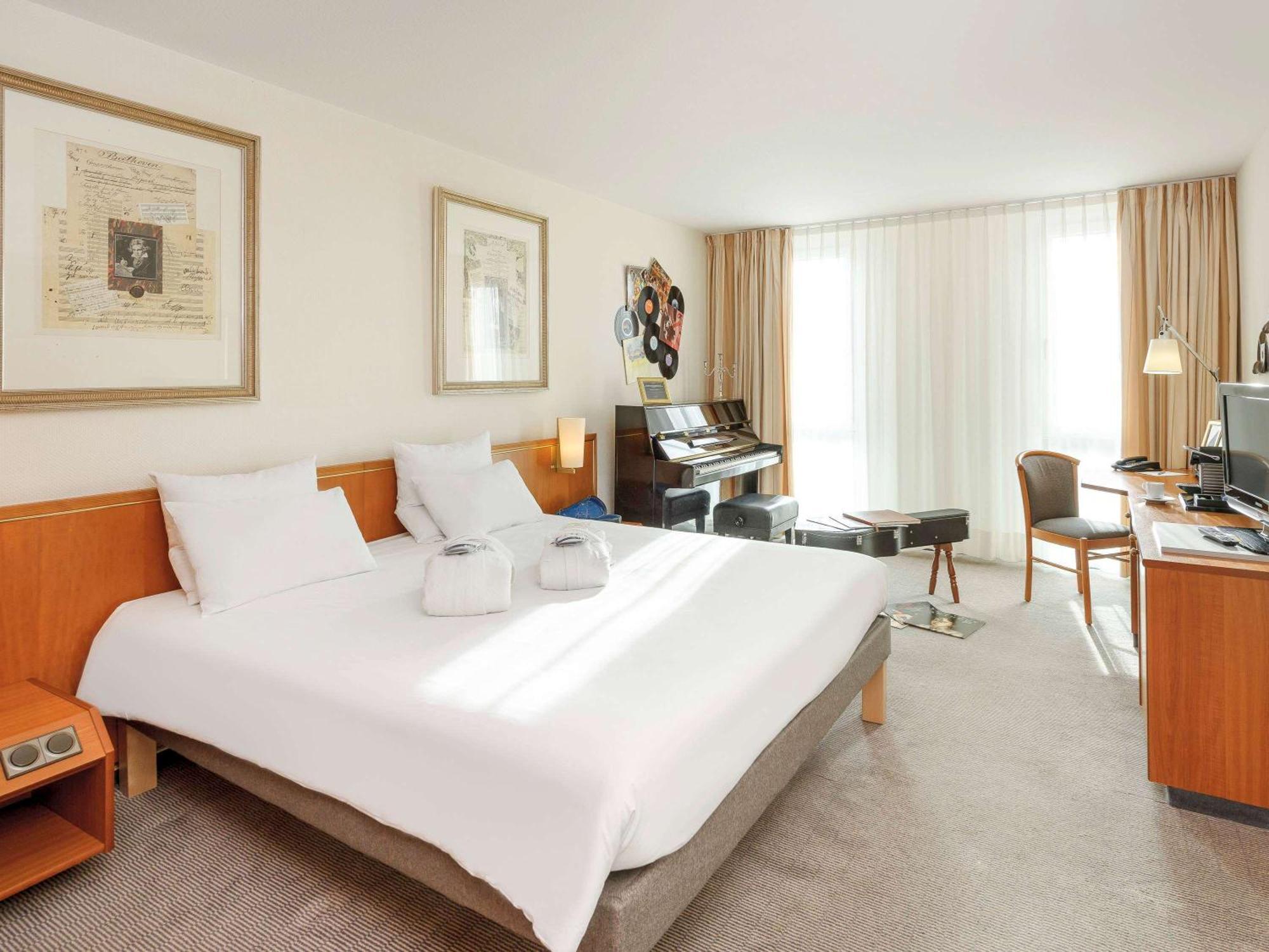 Novotel Freiburg Am Konzerthaus Екстериор снимка