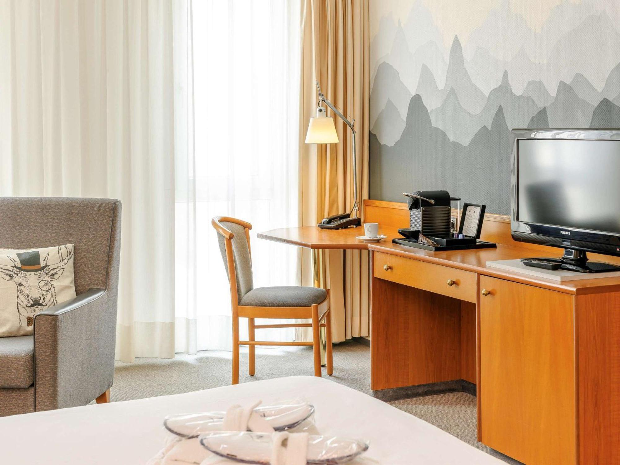 Novotel Freiburg Am Konzerthaus Екстериор снимка
