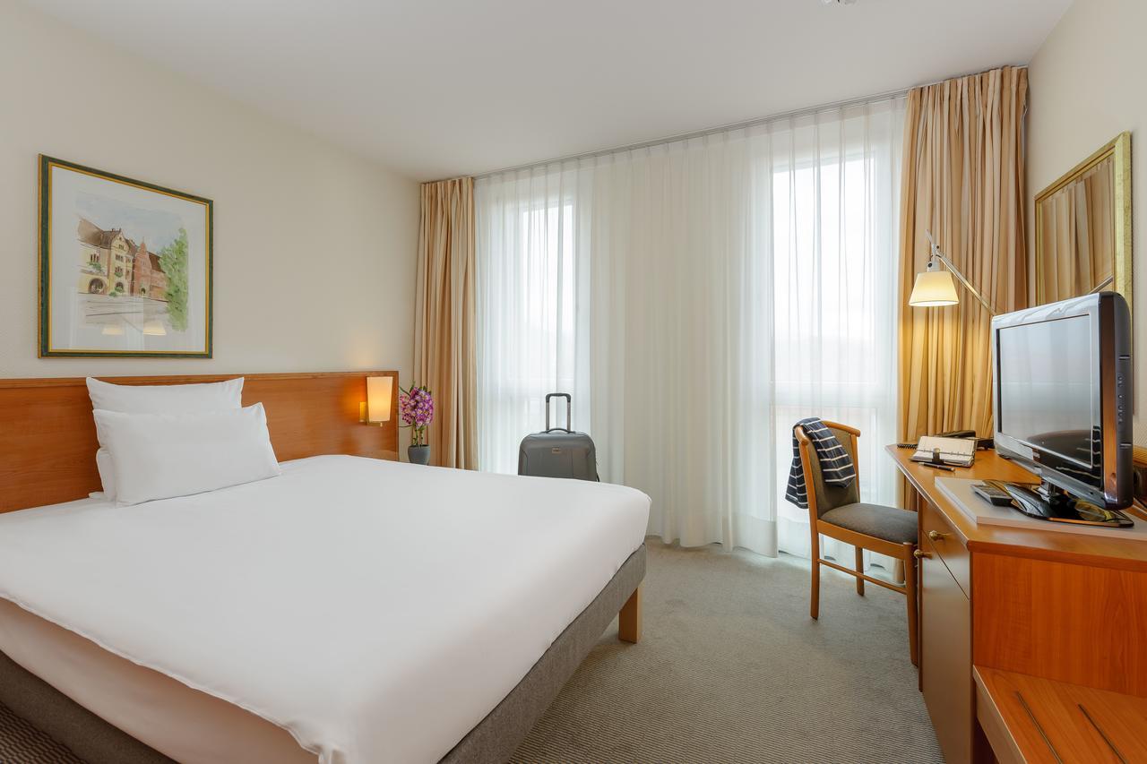 Novotel Freiburg Am Konzerthaus Екстериор снимка