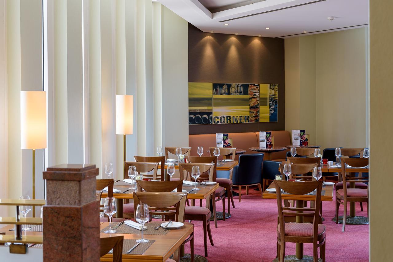 Novotel Freiburg Am Konzerthaus Екстериор снимка